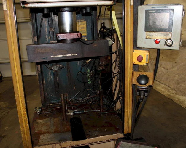 50 Ton PH Hydraulic Press, 24 Str, 30 Dylt, 30 x 27 Bed, 20 HP