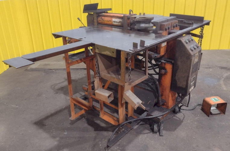 3 HUTH Model 2007 Hydraulic Ram Type Tube Bender & End Former, 5 HP