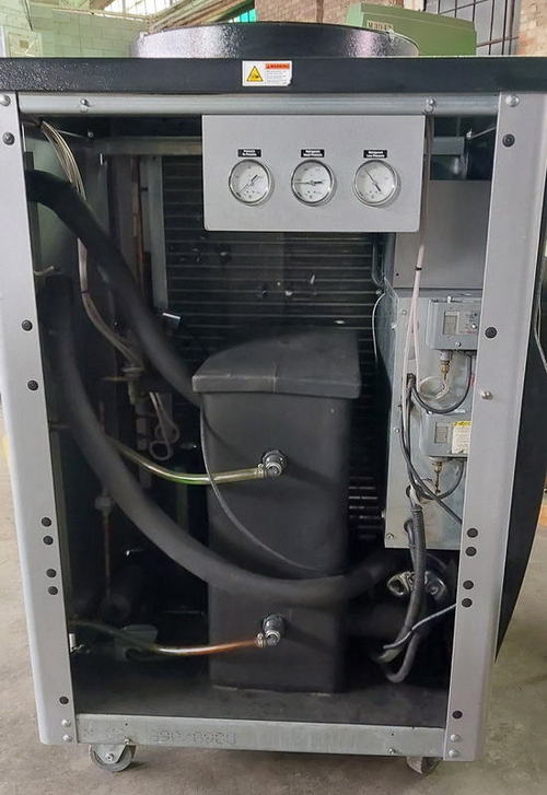 4 Ton ADVANTAGE Chiller, 410A Refrigerant, Air Cooled, 25 Gal Tank, 4 HP, 440V